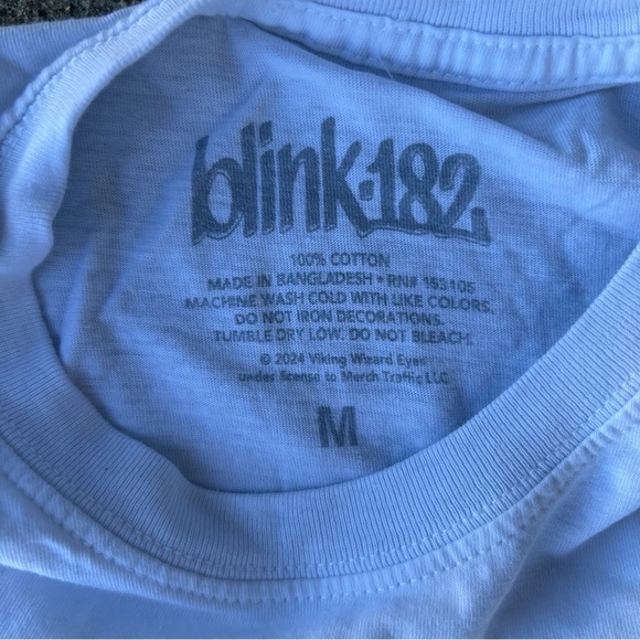Blink-182 White Graphic Tee - Picture 3 of 6
